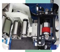 Fin slitting unit with red slitting roll